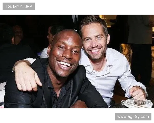 《足球佬与钓鱼佬的极限对决：一场激情与耐性并存的较量》